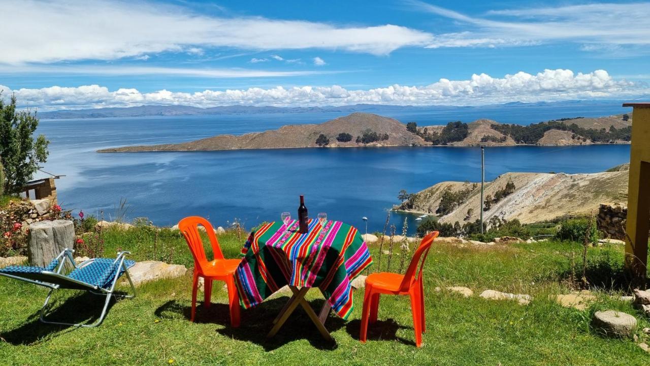 Hostal Puerta Del Sol Isla del Sol Ngoại thất bức ảnh