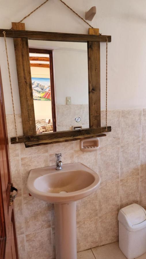 Hostal Puerta Del Sol Isla del Sol Ngoại thất bức ảnh