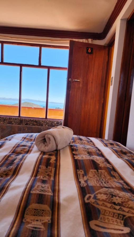 Hostal Puerta Del Sol Isla del Sol Ngoại thất bức ảnh