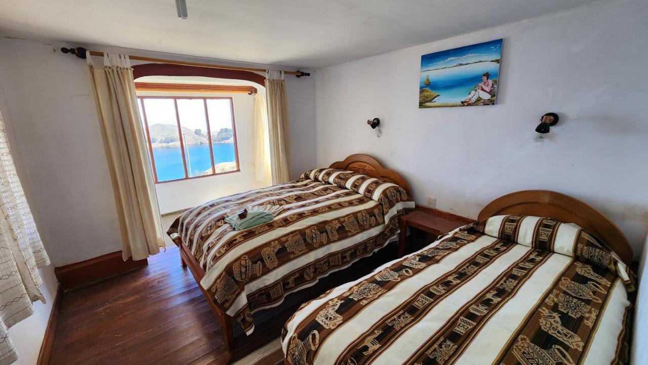 Hostal Puerta Del Sol Isla del Sol Ngoại thất bức ảnh