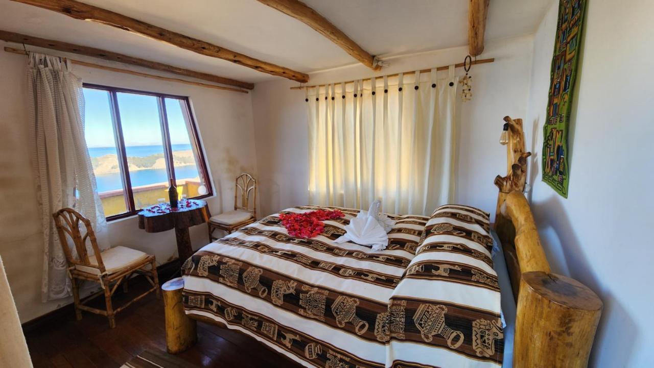 Hostal Puerta Del Sol Isla del Sol Ngoại thất bức ảnh